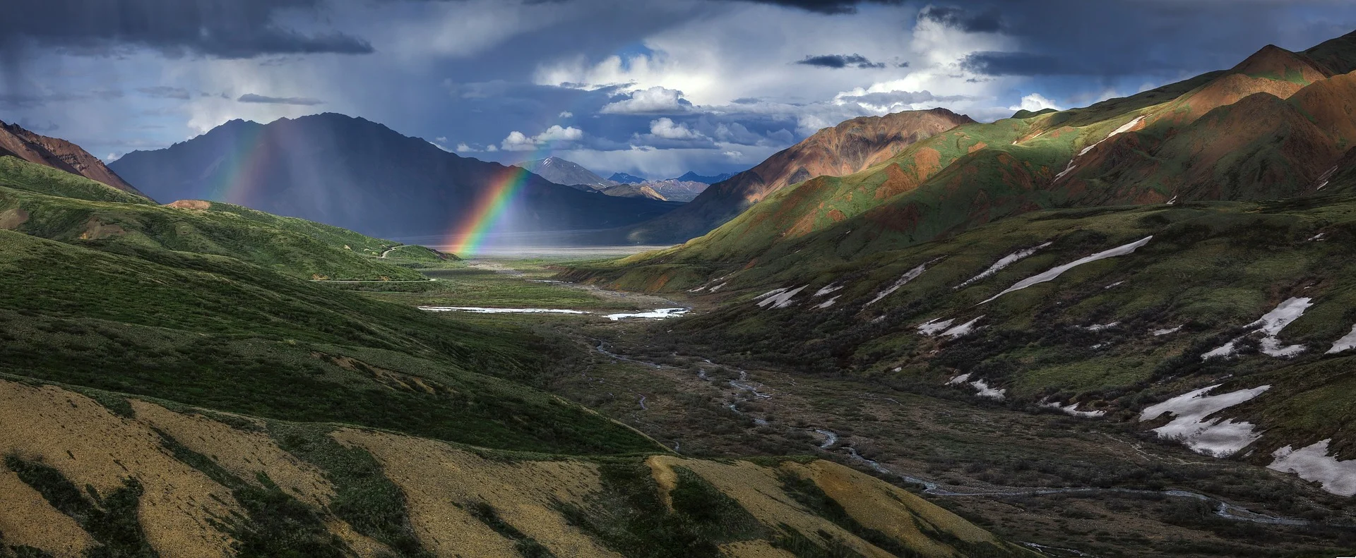 rainbow-1622730_1920.jpg