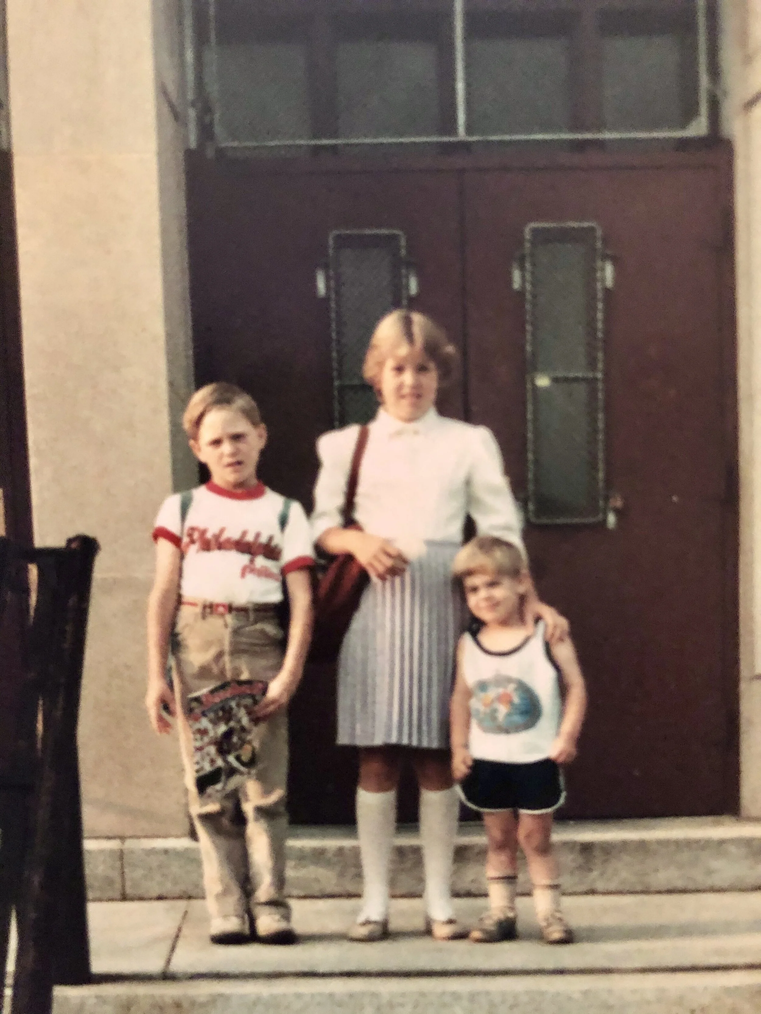 Artist's Off the Wall:  MG Stout