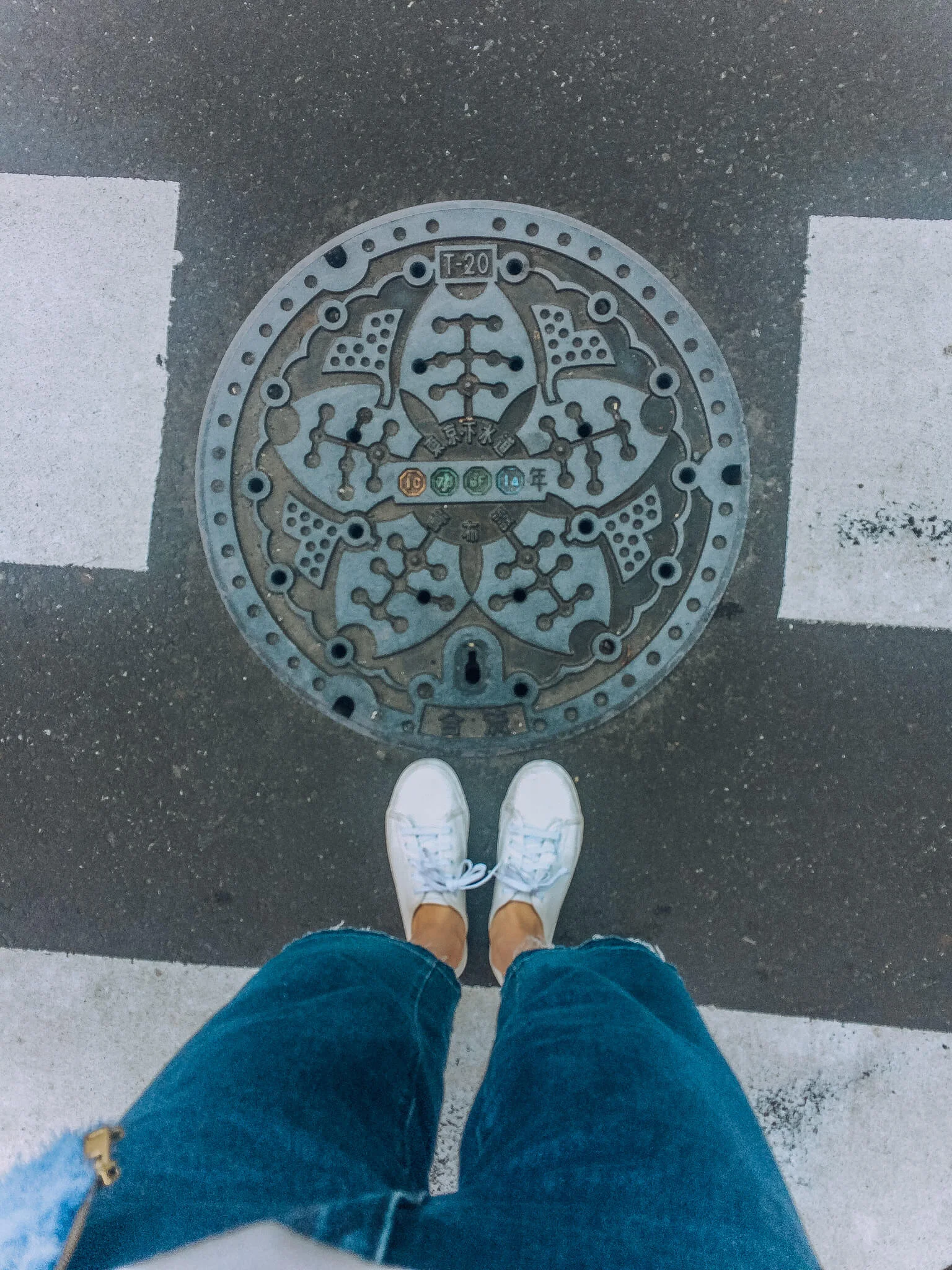 sakura-manhole-design.jpg