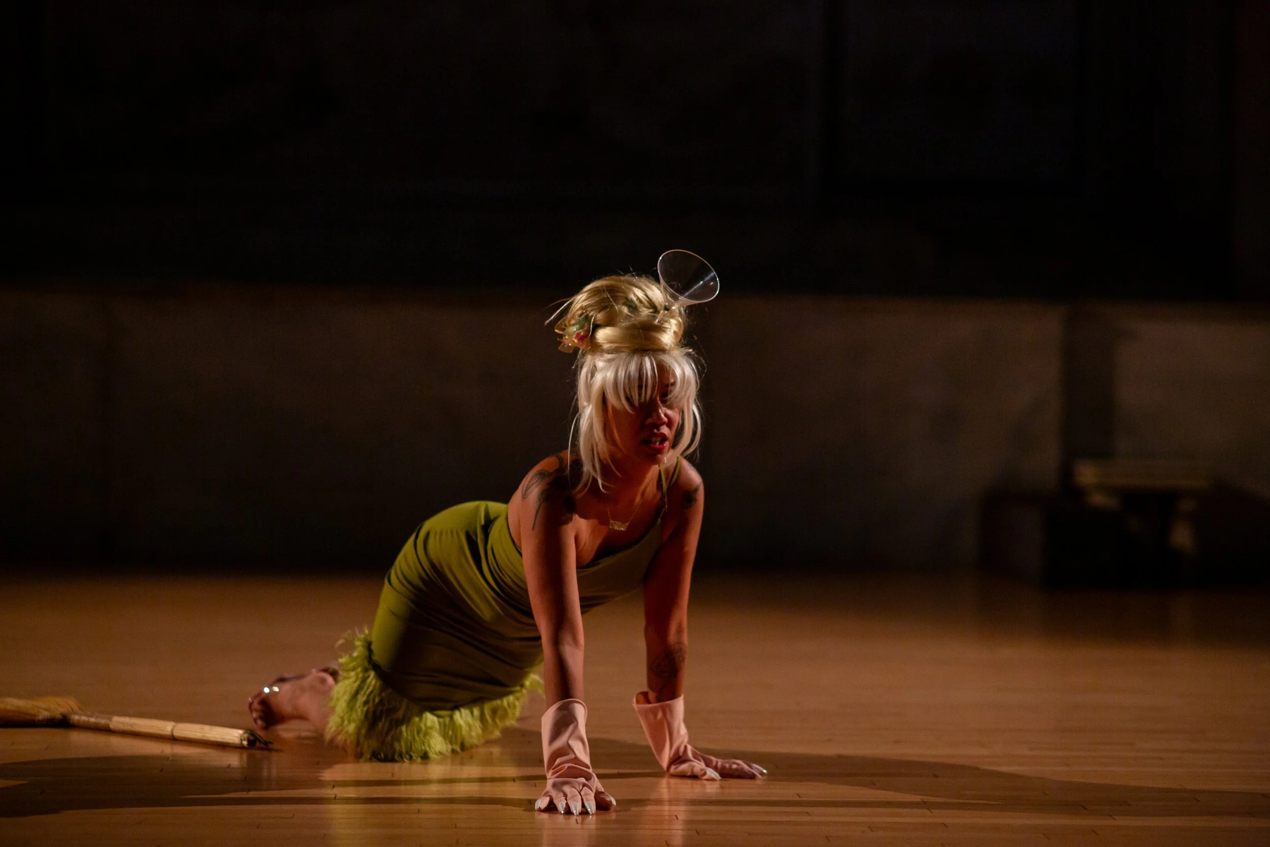  S/WEEPING is a duet exploring eroticism and servitude through a Filipino American lens. Featuring the walis (a woven Philippine broom) as an extension of the body, the object becomes a powerful talisman and conduit for energetic resilience.    Perfo