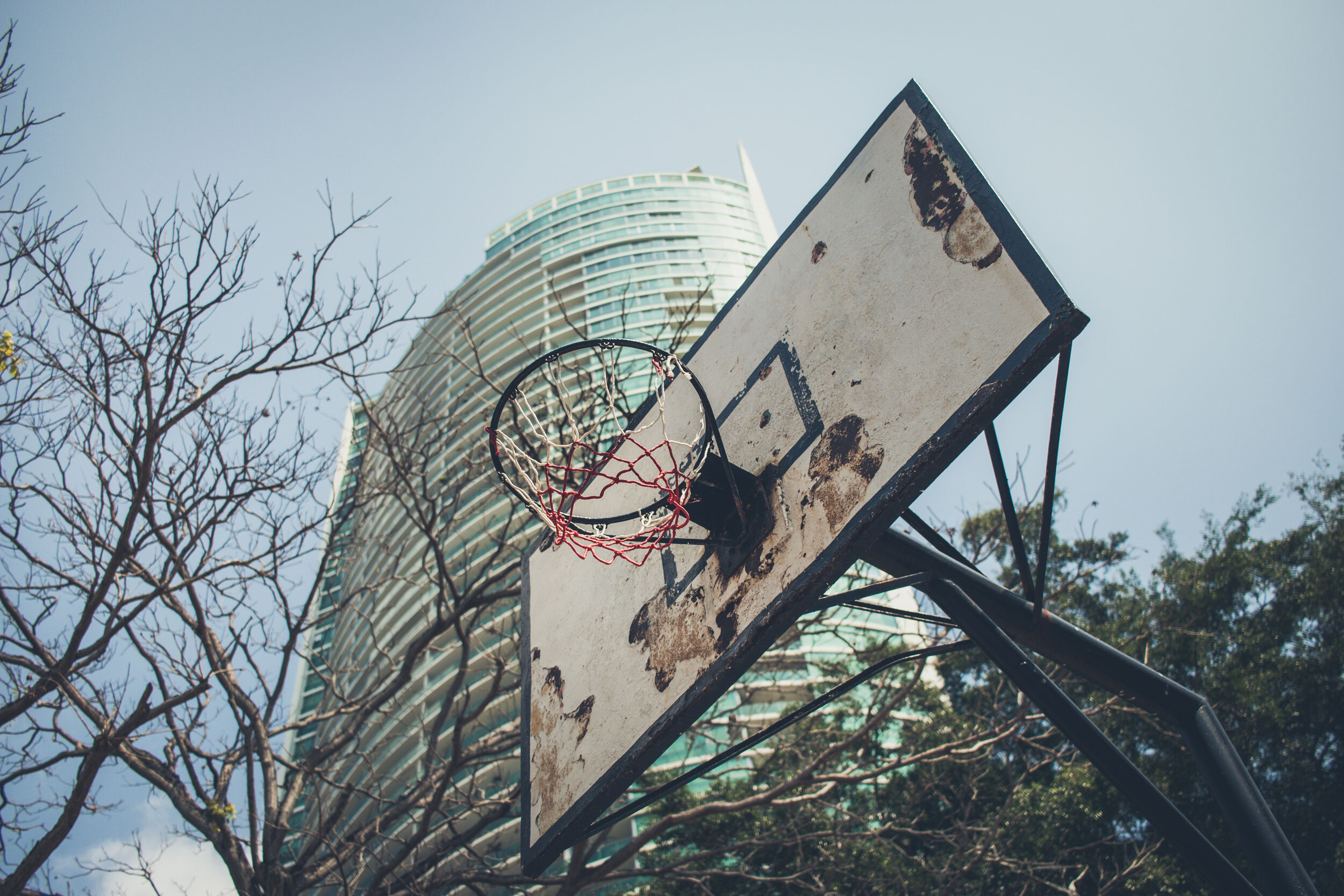 HOOPS X BORDERS: A Photo Series