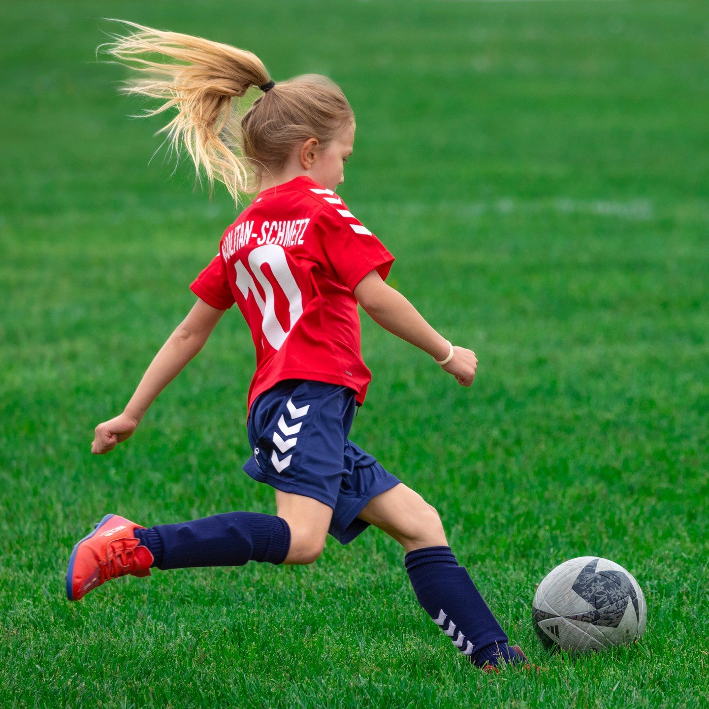 Great win today. Crushing it!

#sportsphotography #soccerphotography #fussball #njyouthsoccer #njsportsphotographer