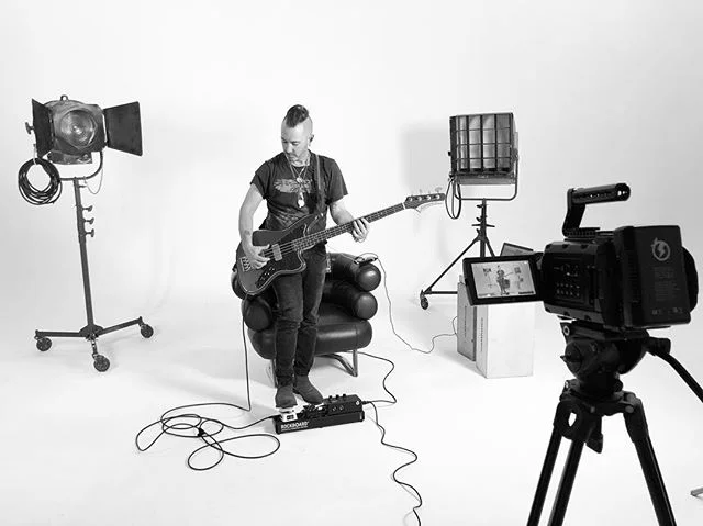 || Music&bull;Is&bull;Life 🎵||
Some of the best projects begin with a simple idea (and a few drinks)...this is one of them. Looking forward to getting this into &lsquo;post&rsquo;.
*******
@derekfrankbass 
@rebelstudios 
@sonstudios 
@lettylopezmake