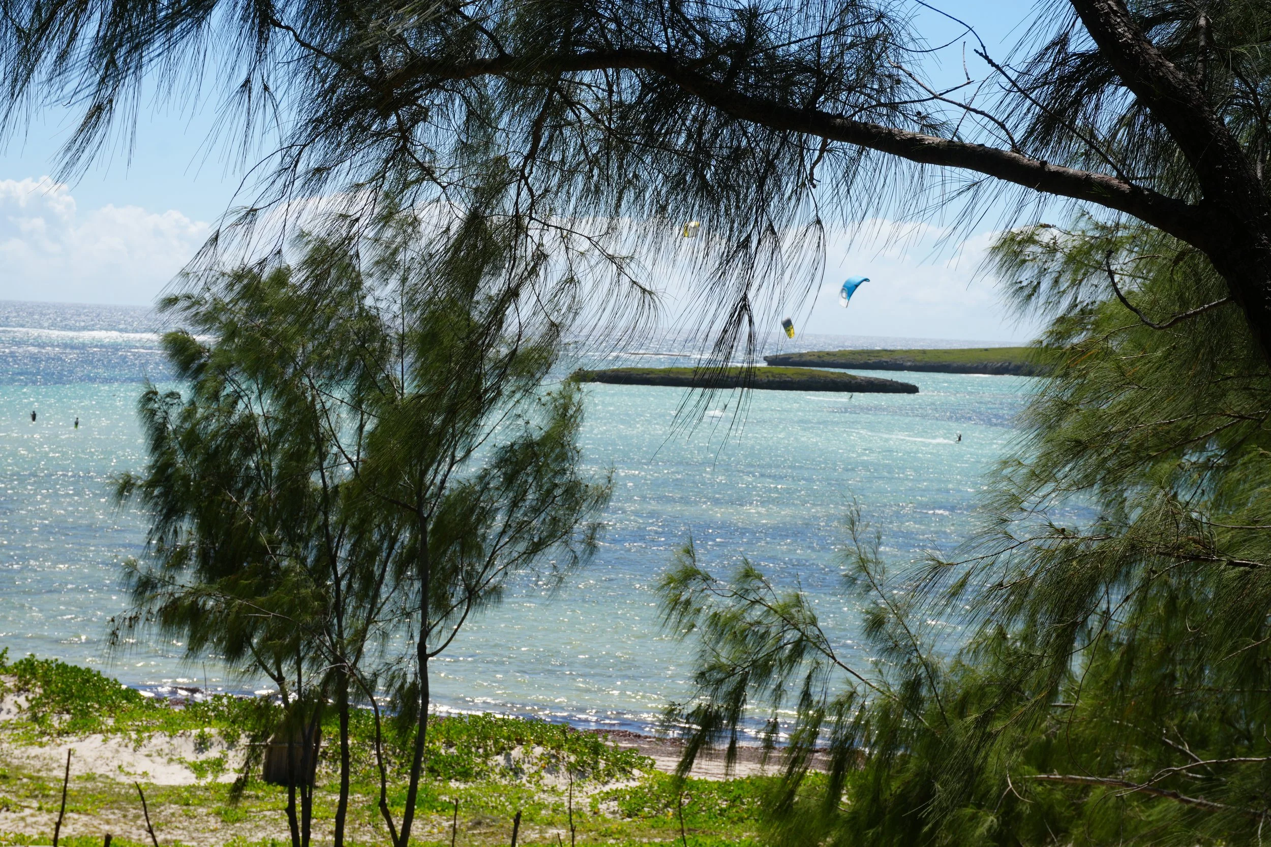 Zebu Bungalow Lagoon View