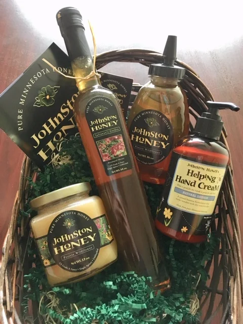 Johnston Honey Basket