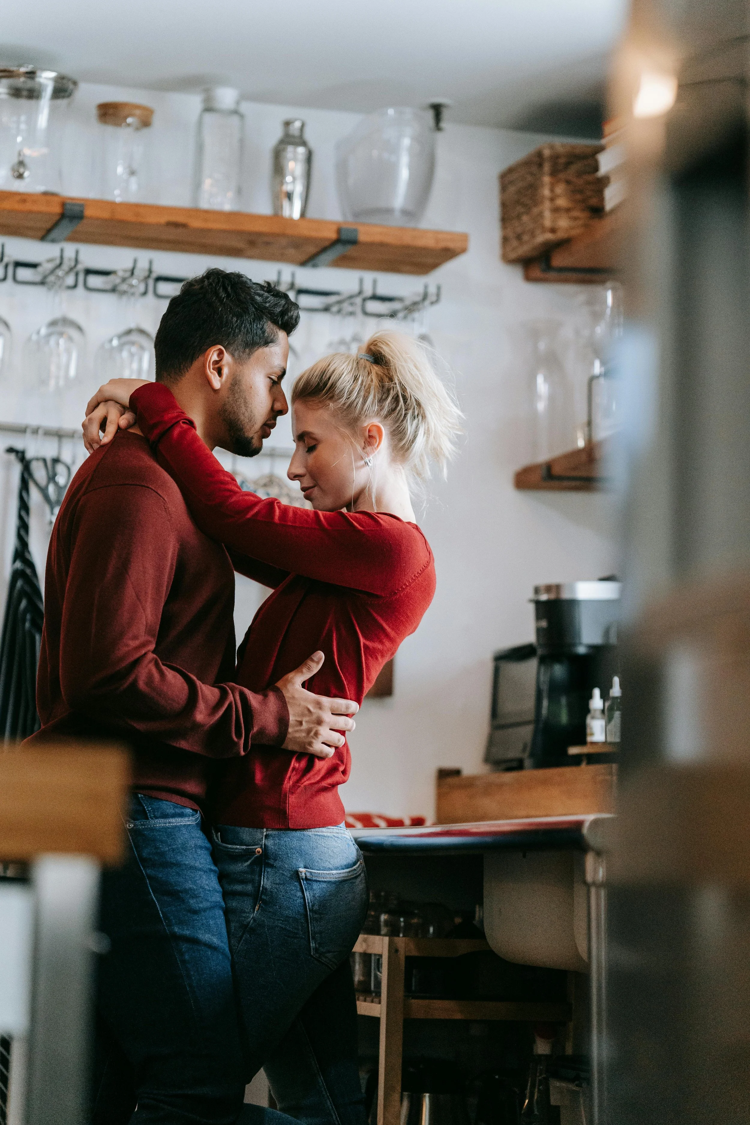 Marriage After 20 Years: Why Many Women Start Re-Evaluating Their Relationship