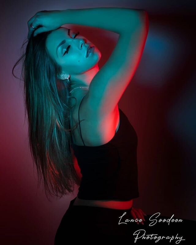 First edit of 2020 and I'm diggin it🕺

#portrait_vision #portraits_mf #portraitgames #creative_portraits #portraitmood #gramslayers #portraitstream  #fatalframes #moodyports #creativeoptic  #portraitkillers #sonyayrii #supremeshutter #nikond750 #nik