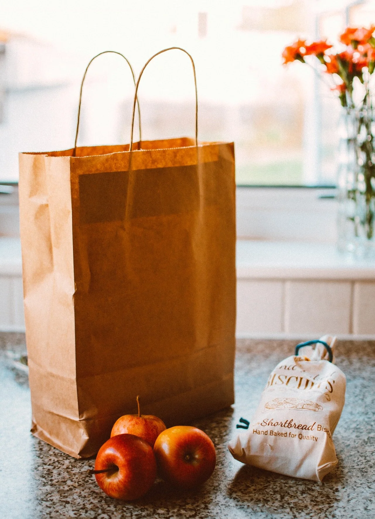 apples-delicious-food-1992912.jpg