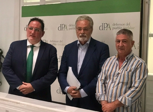 Directiva STOP Impuesto Sucesiones junto con Jesús Maeztu Defensor del Pueblo Andaluz