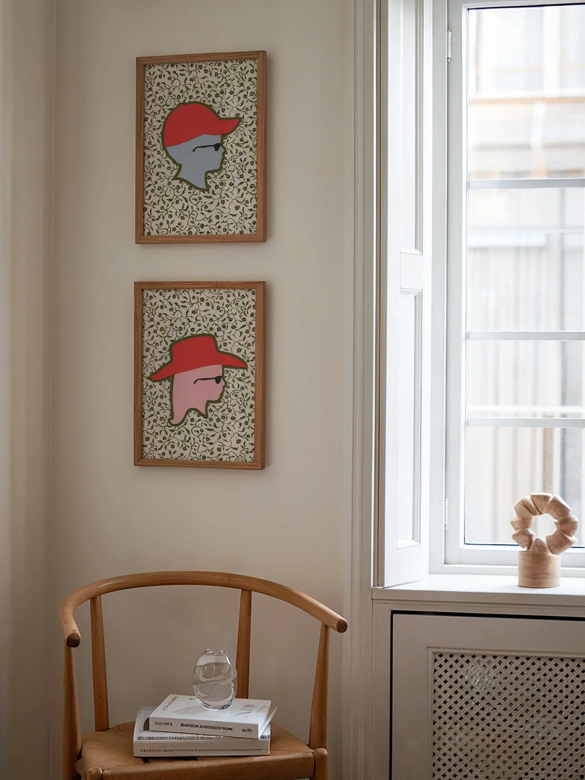 Detail add on with hat and sunnies .jpg