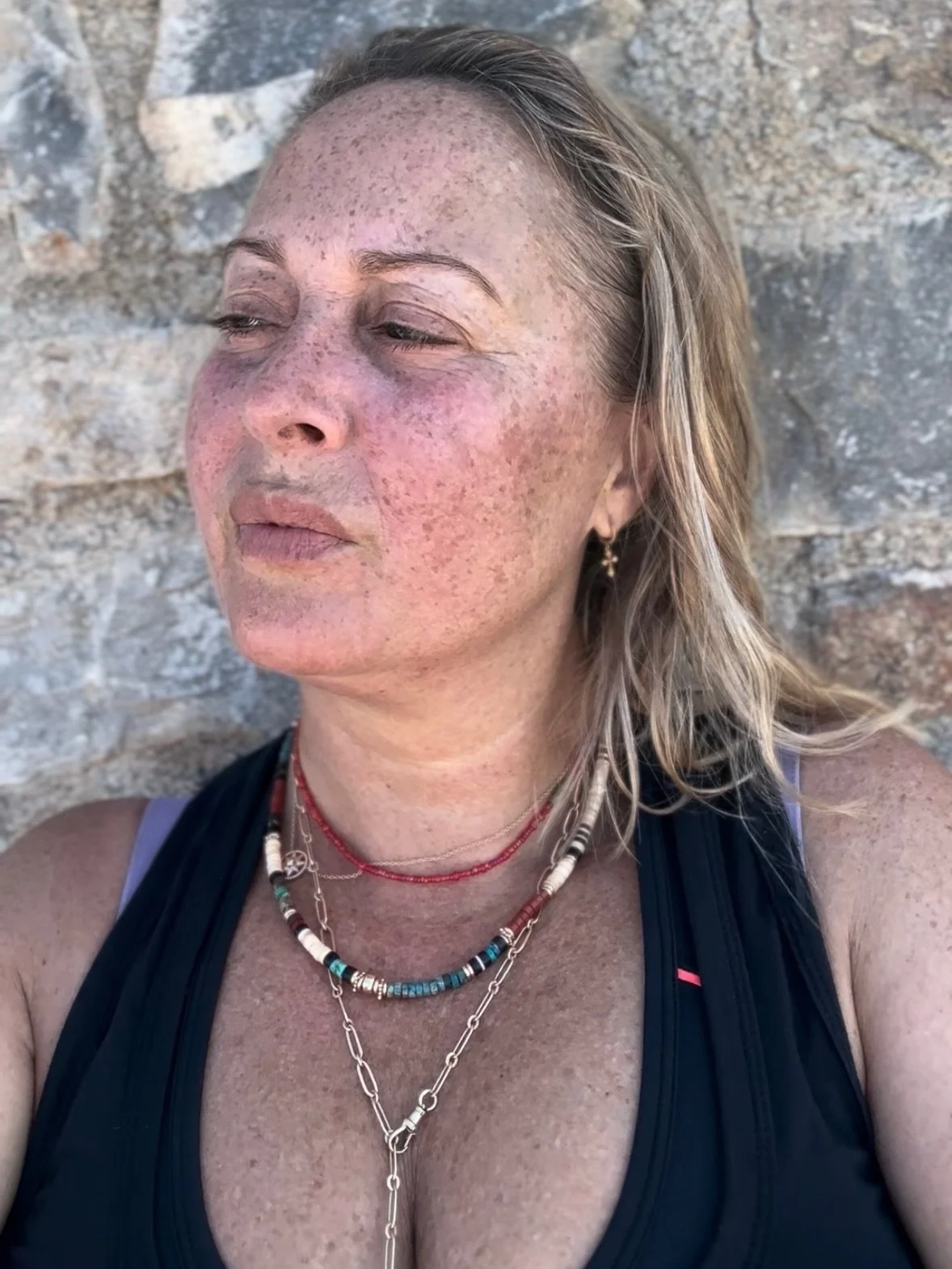 🤩🦋🌟SEEKERS🤩🦋🌟

🇫🇷Dans ta qu&ecirc;te spirituelle, dans les retraites de yoga, sur ton tapis, quand tu danses, quand tu chantes ou &eacute;coutes des mantras, quand tu bois le soleil et manges la nature. O&ugrave; que tu sois et quoique tu fas