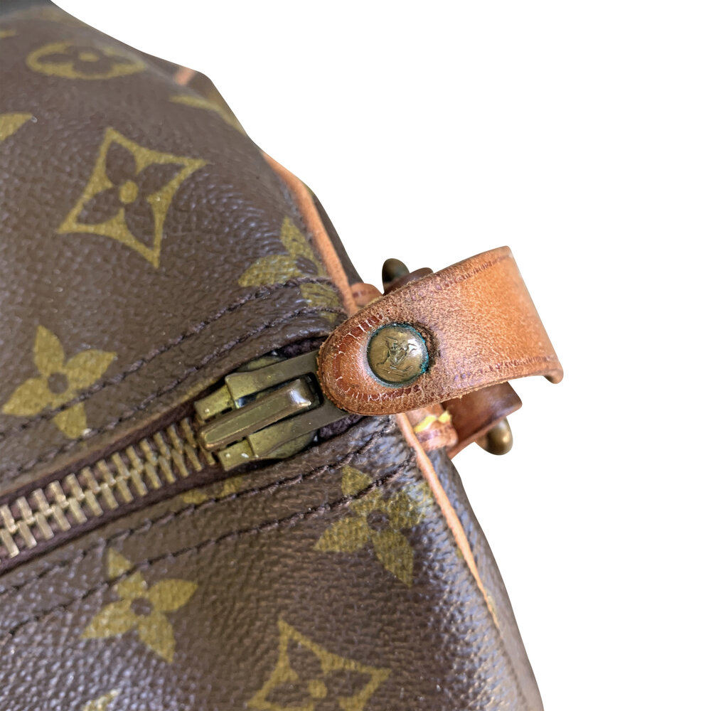 legemliggøre Violin mangel Vintage Louis Vuitton Duffle Bag — RIGHT | PROPER