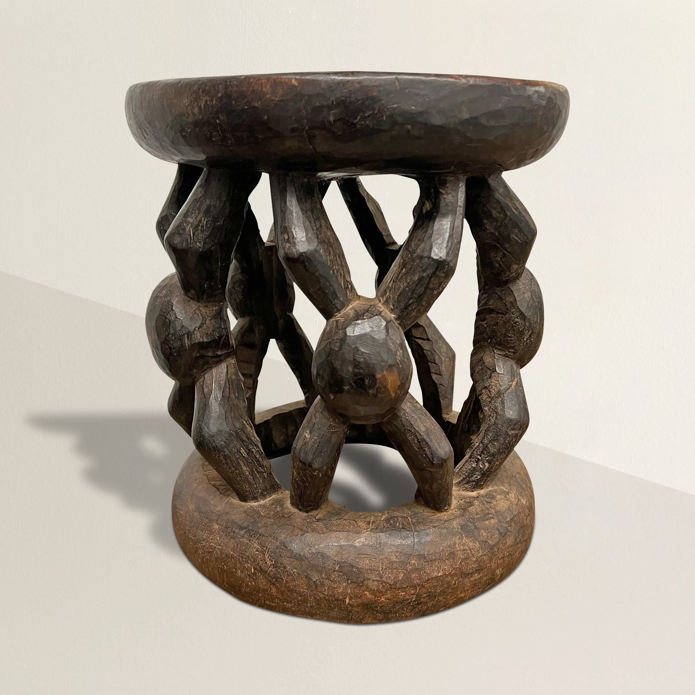 Bamileke Stool5.jpg