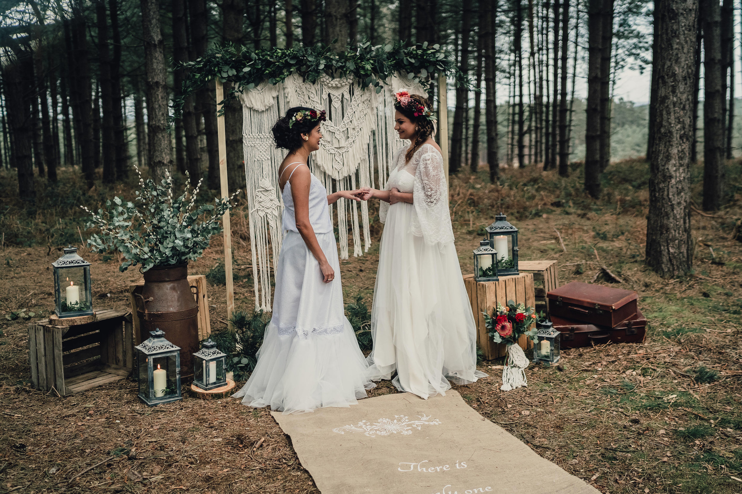 boho-elopement-cannock-chase-leeshawilliamsphotography-136.jpg