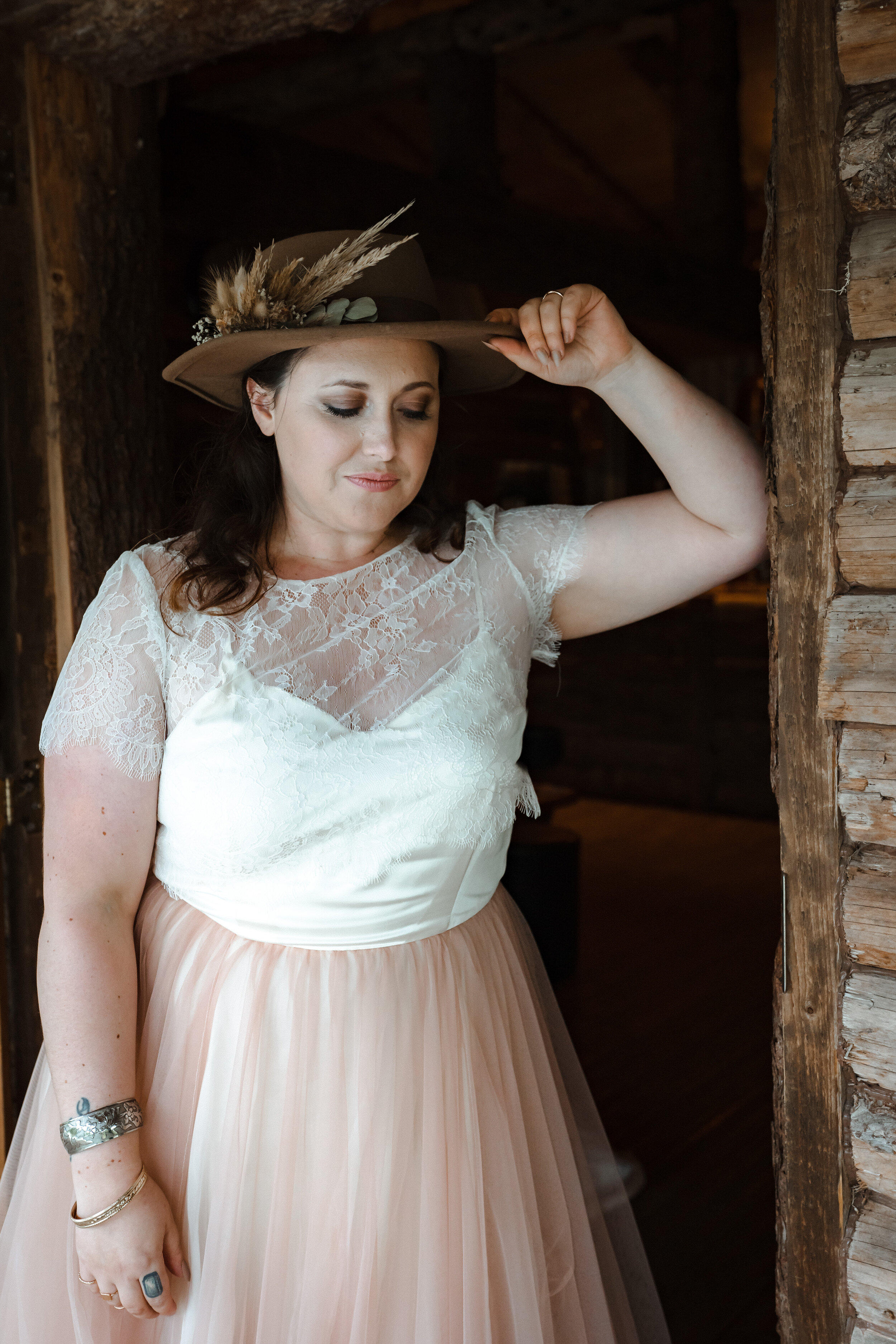 ROSANNA_LILLY_PHOTOGRAPHY_CALL_OF_THE_WILD_JEN___CRAIG_BRIDAL-17.jpg