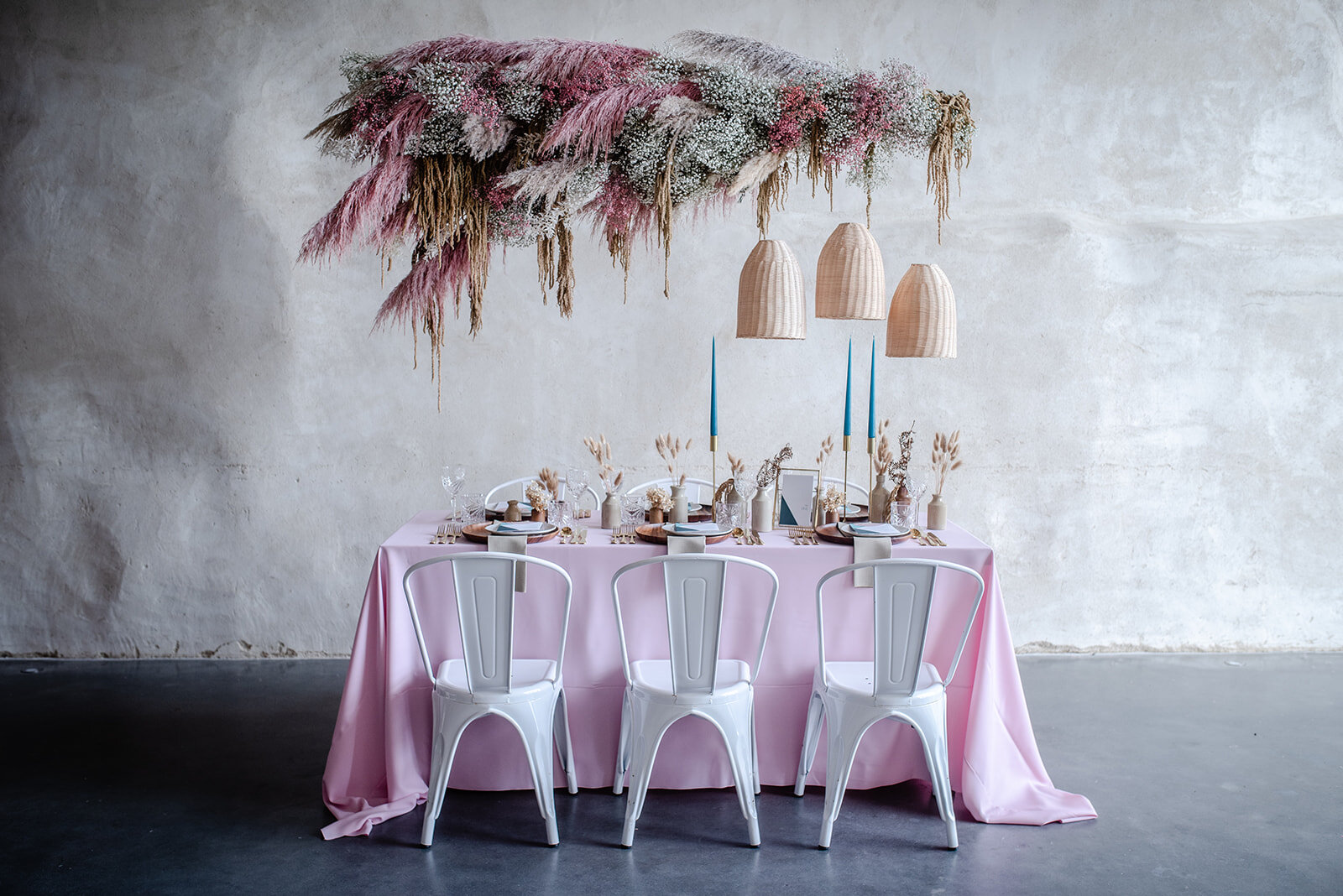 pink and grey tablescape