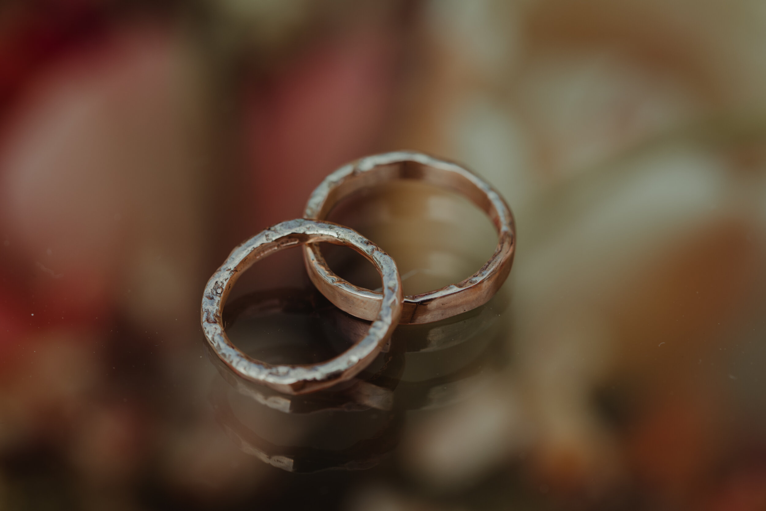 rose gold wedding bands