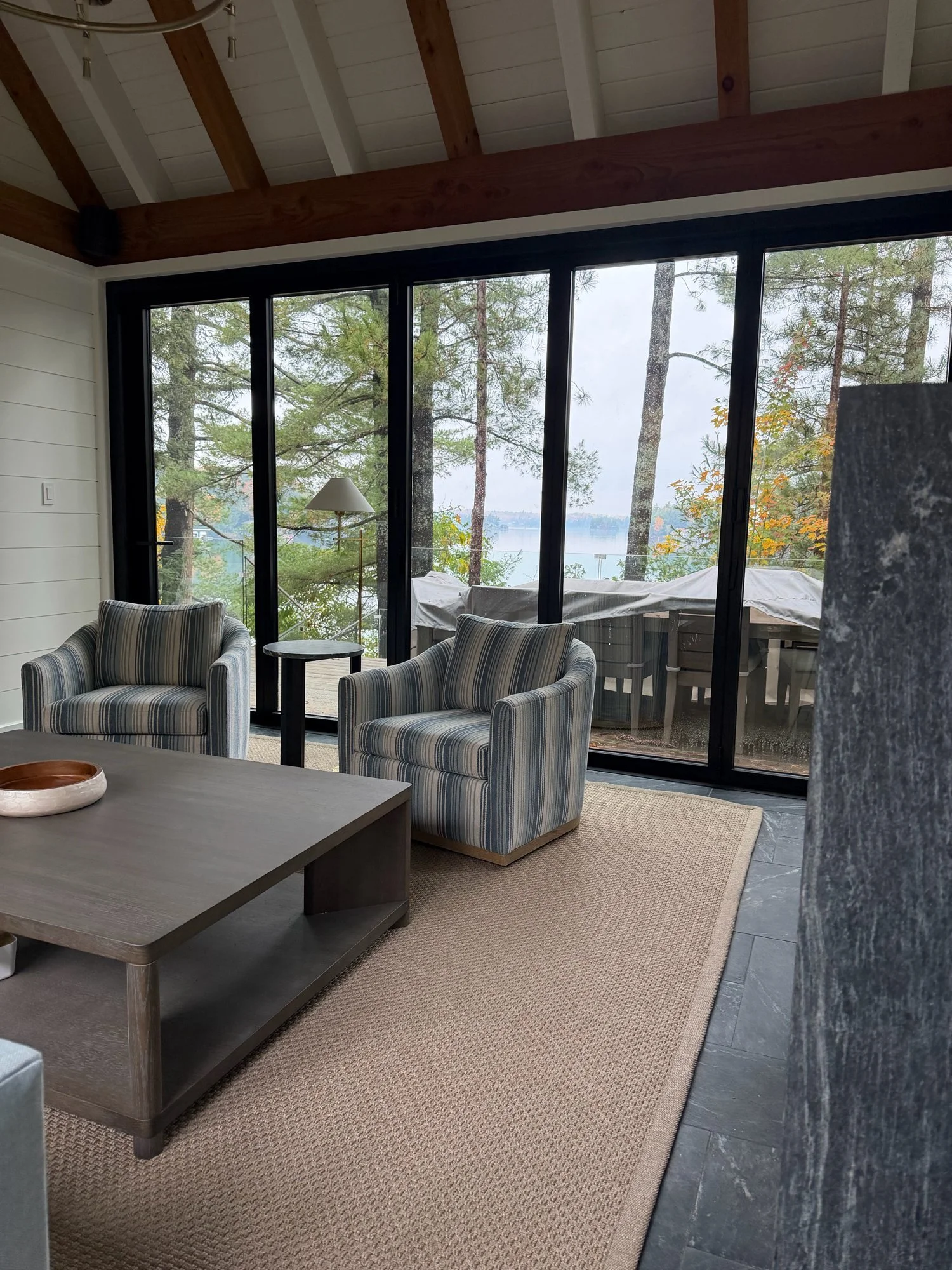 lakeview-room-stone.jpg