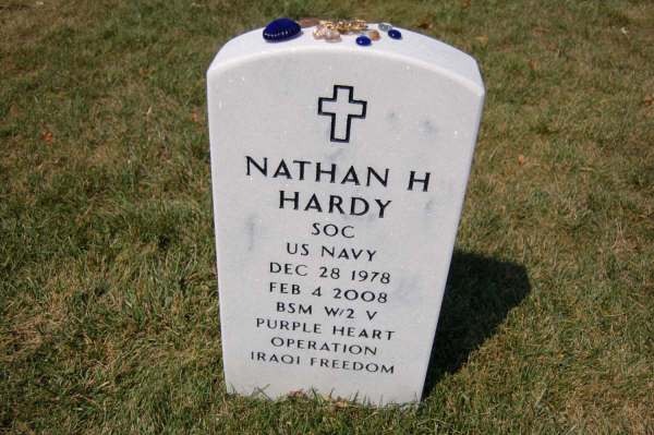 Nate Hardy-gravesite.jpg