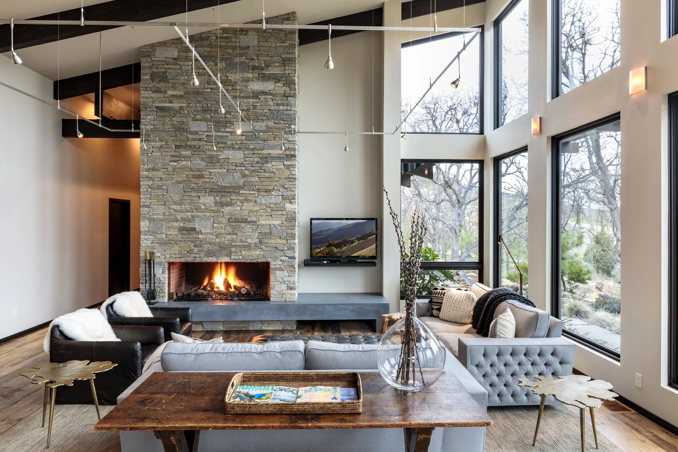 EMIGRANT CREEK RESIDENCE