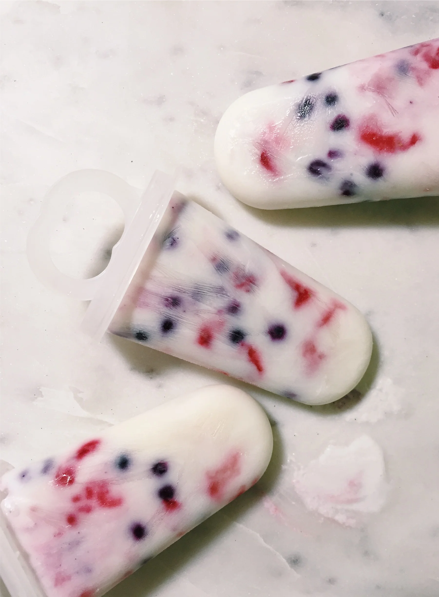Greek yogurt popsicle 3.jpg