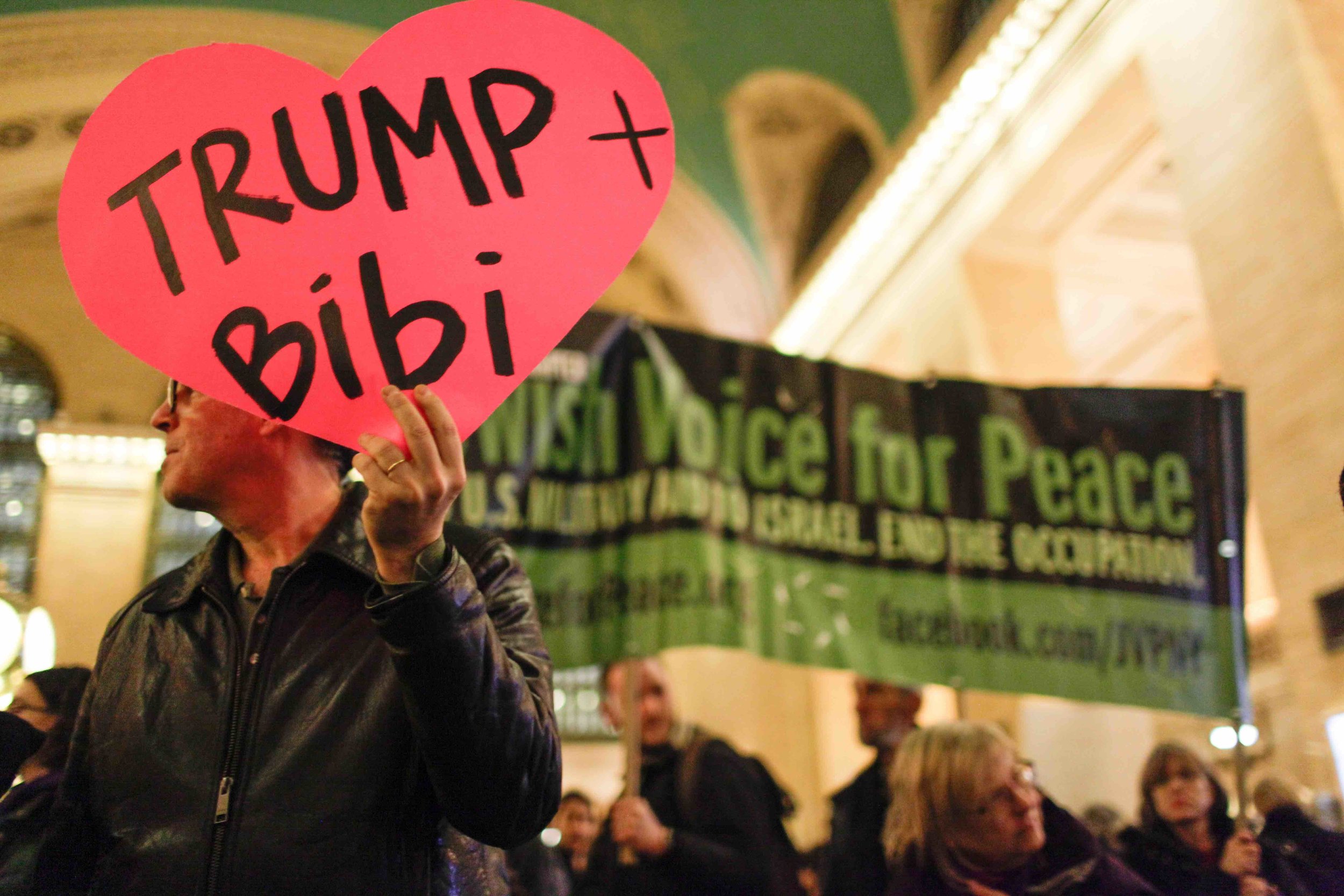 Jewish Voice for Peace on X: ⚠️ HAPPENING NOW AT NYC'S GRAND