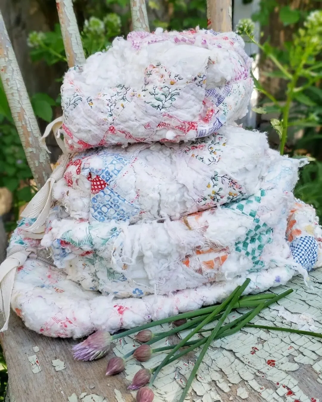 Our Website Re-Stock goes LIVE tonight at 7pm EST. 
.
We are excited to be offering you a complimentary Cutter Quilt Tioletry Bag with a $75 purchase.  We also offer FREE SHIPPING with a $200 purchase - just enter HAVEN at checkout.
.
.
See you tonig