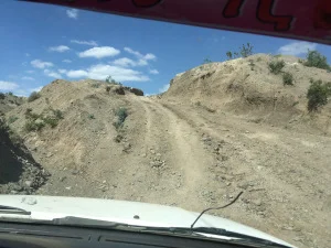 The road to Jandeb Health Center