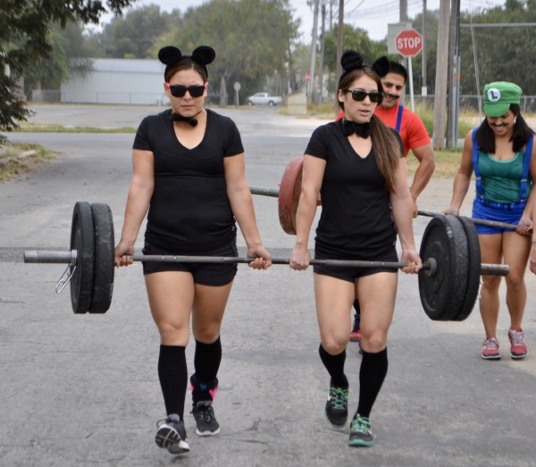 Halloween 2016 - Jazmine & Cindy G.