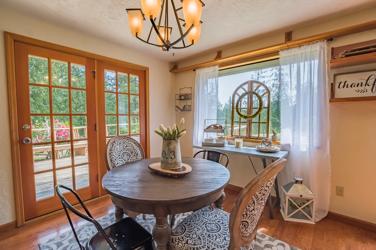 63indoors (7 of 28).JPG