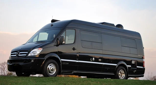 Executive Mini Bus II.jpg