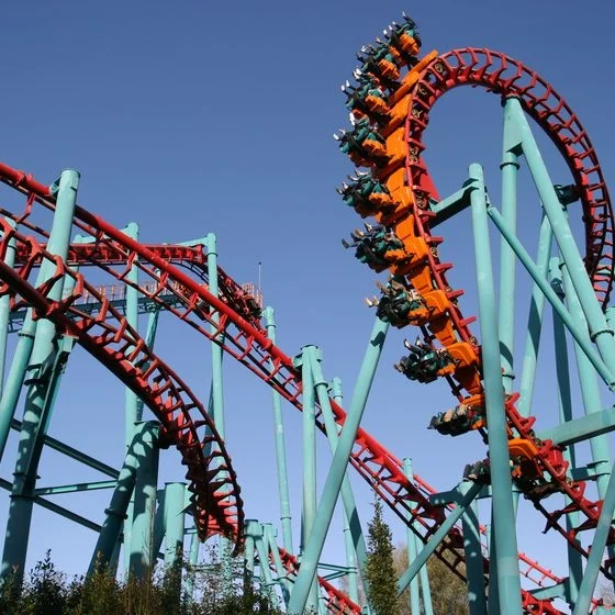 How to Get to Six Flags Magic Mountain from San Diego