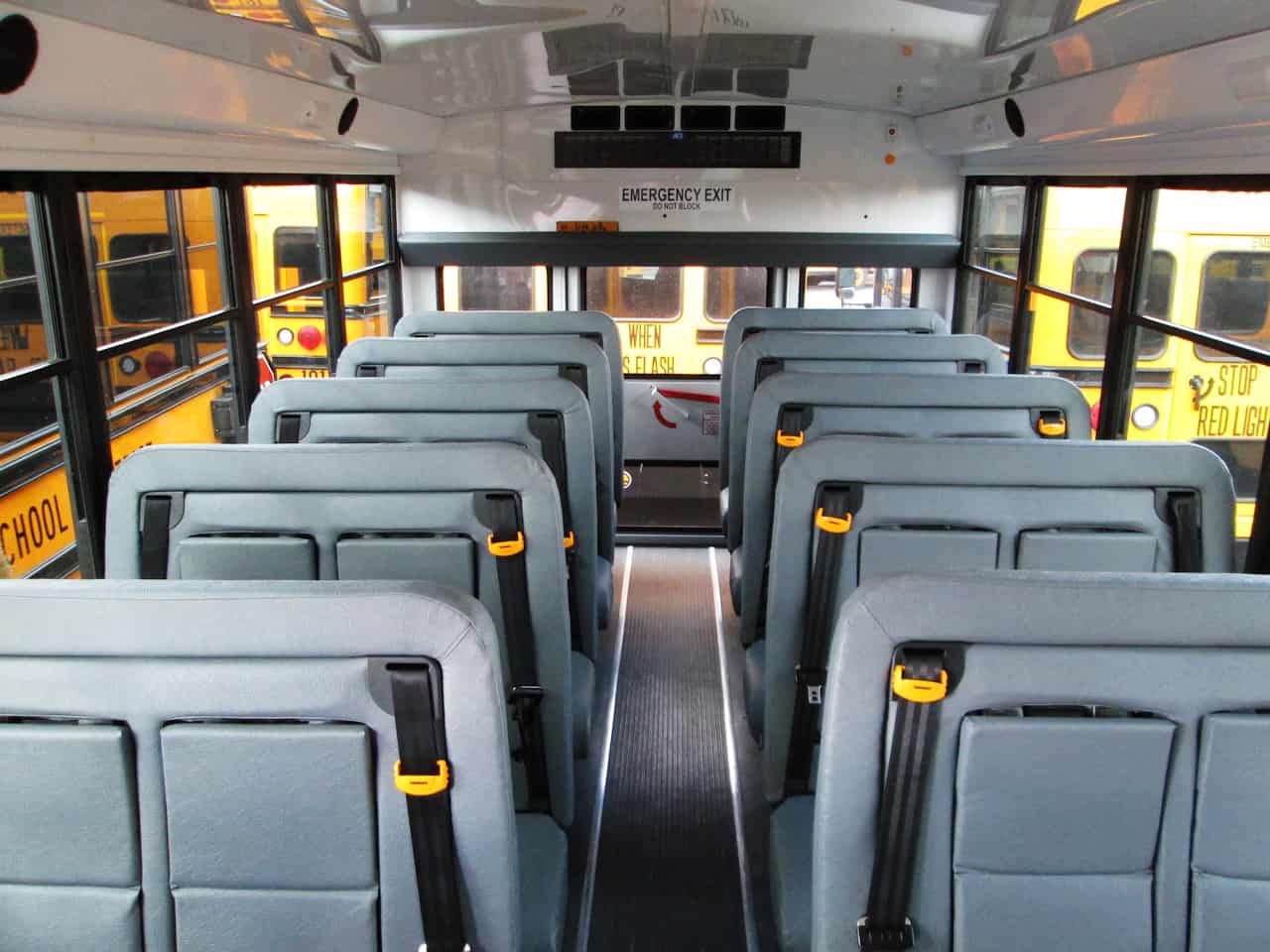 school-bus-compartmentalization.jpg