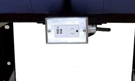 coach bus charter outlet and usb for phones and laptops