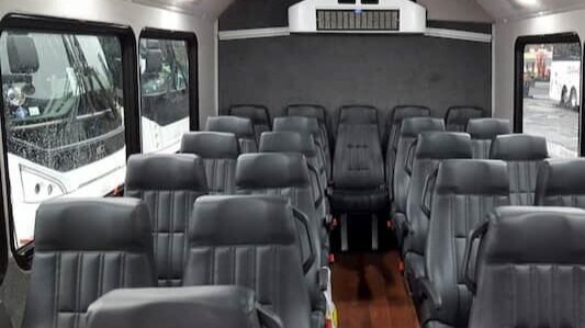 18 passenger minibus rental