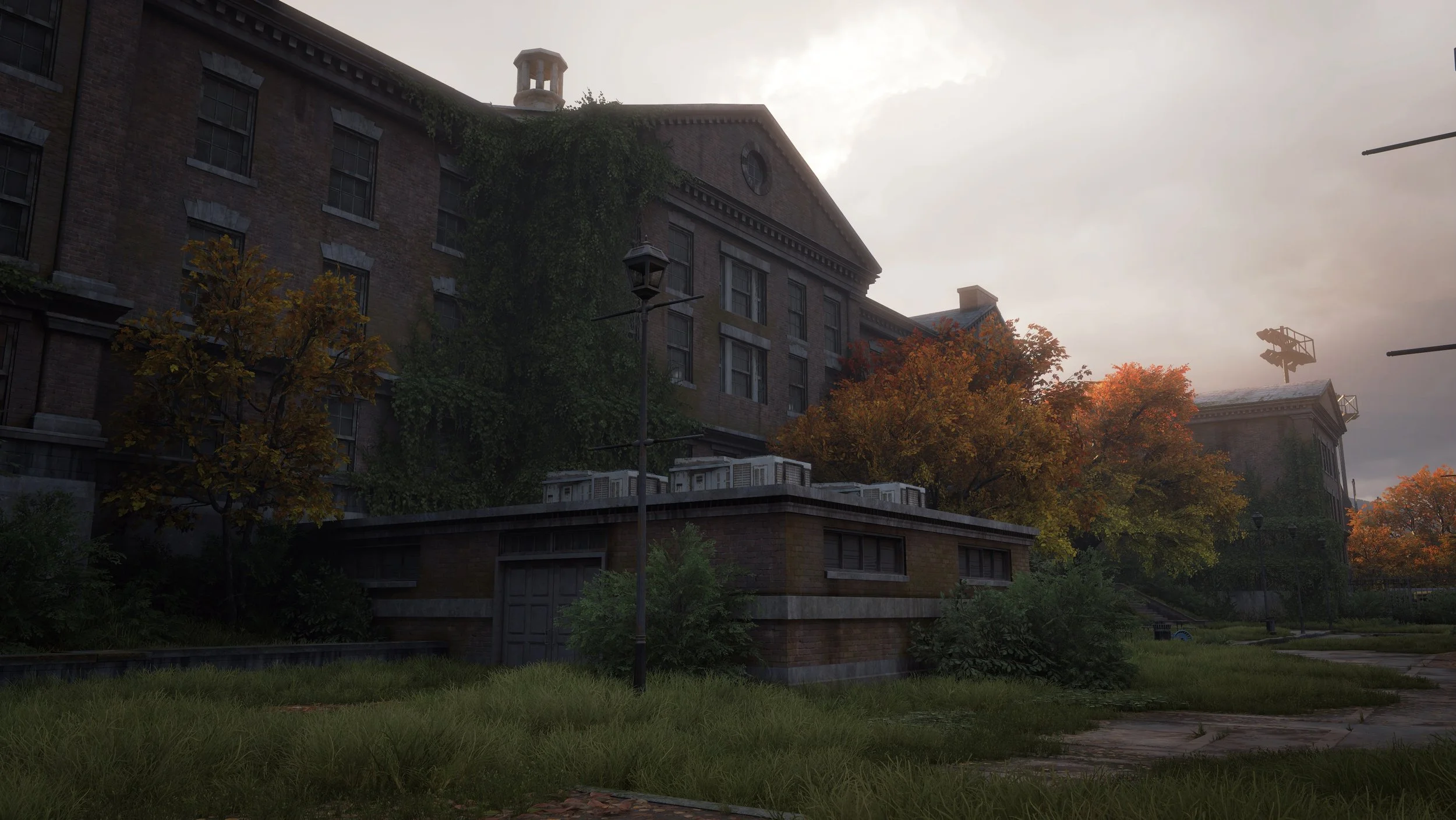 UNIVERSITY-DORMS