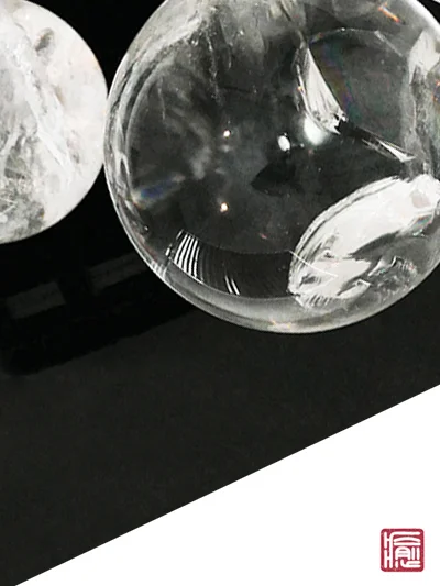 CHI WORKS - Pack shot close up -heal.jpg