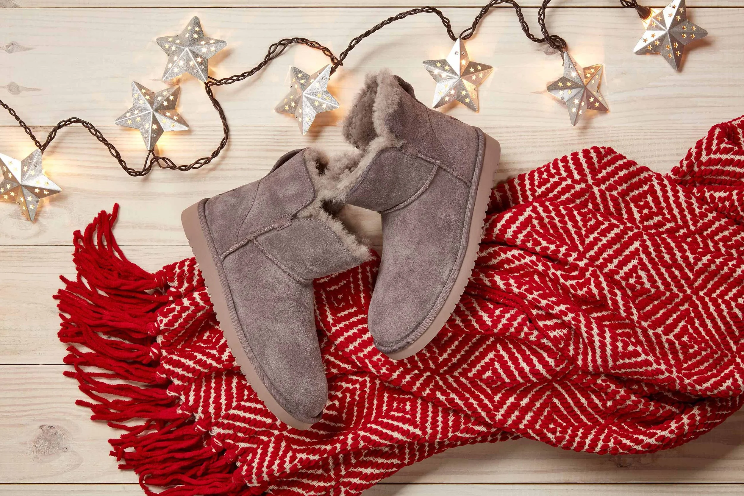 ugg-holiday-campaign.jpg