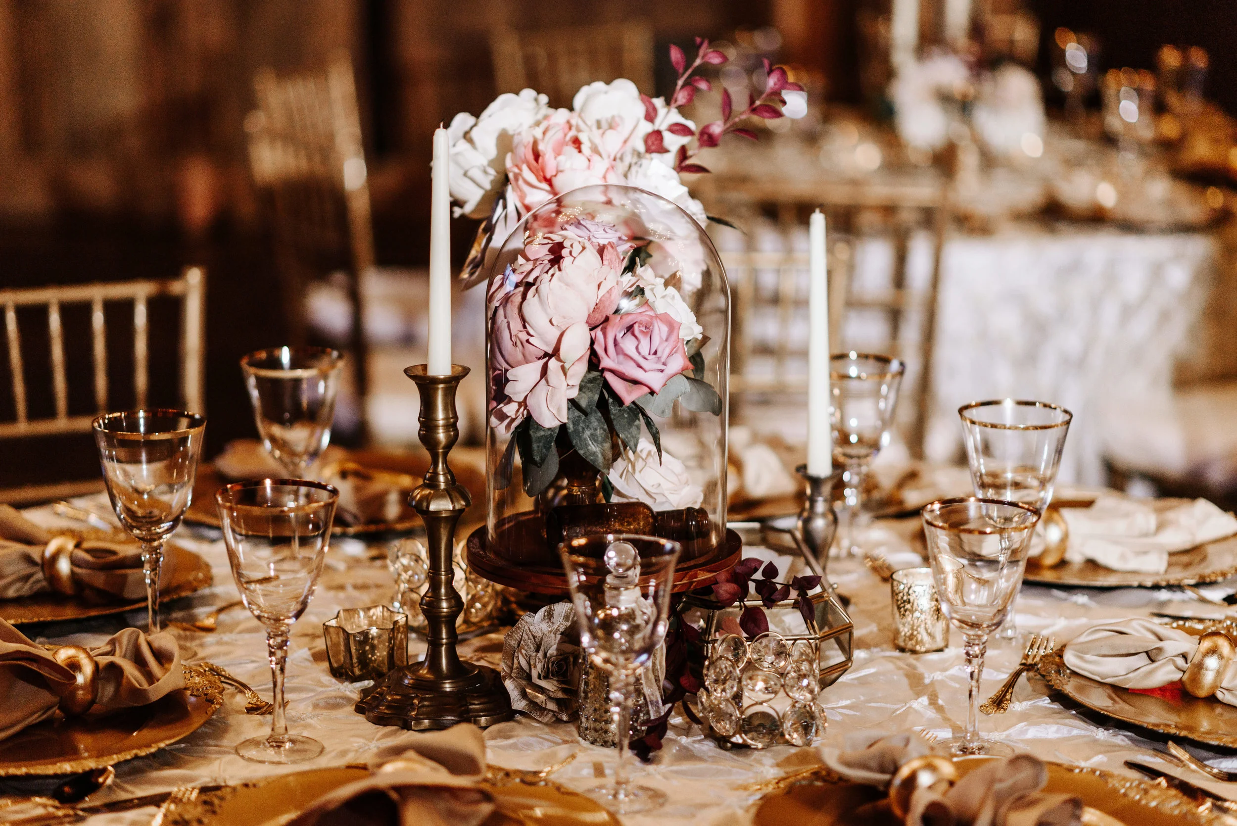 Grant-Station-Styled-Shoot-Whimsical-Moody-Fairytale-Wedding-Photography-by-V-9789.jpg
