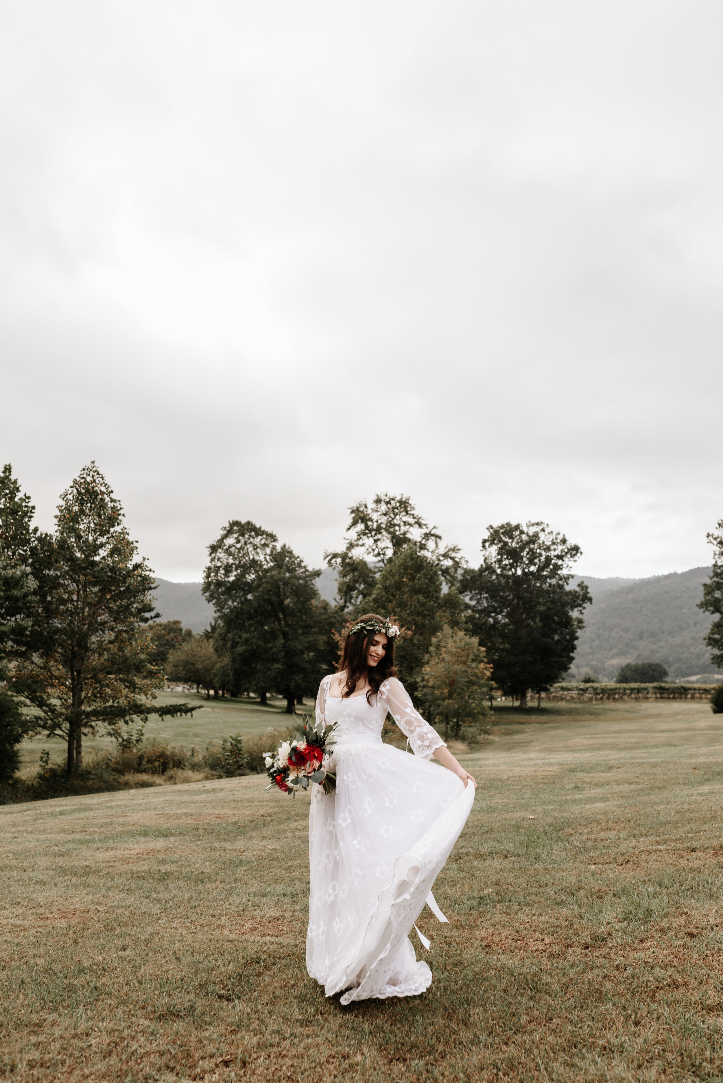 Veritas-Vineyards-and-Winery-Wedding-Photography-Afton-Virginia-Yasmin-Seth-Photography-by-V-9450.jpg