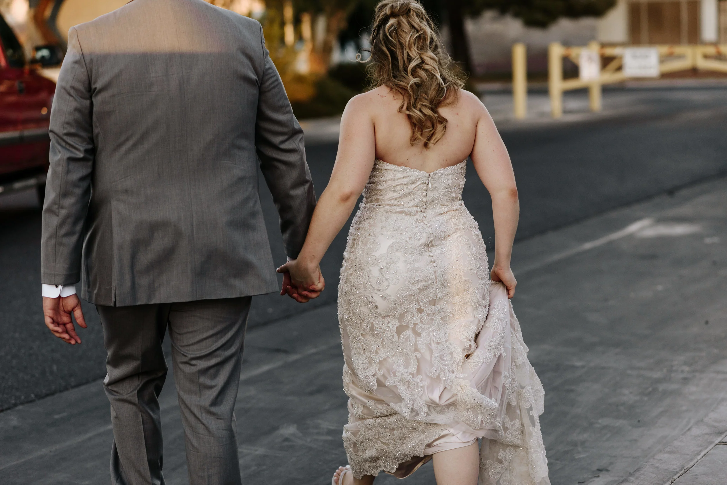 Neon-Museum-Wedding-Las-Vegas-Nevada-Golden-Nugget-Photography-by-V-Ally-and-Dan-6840.jpg