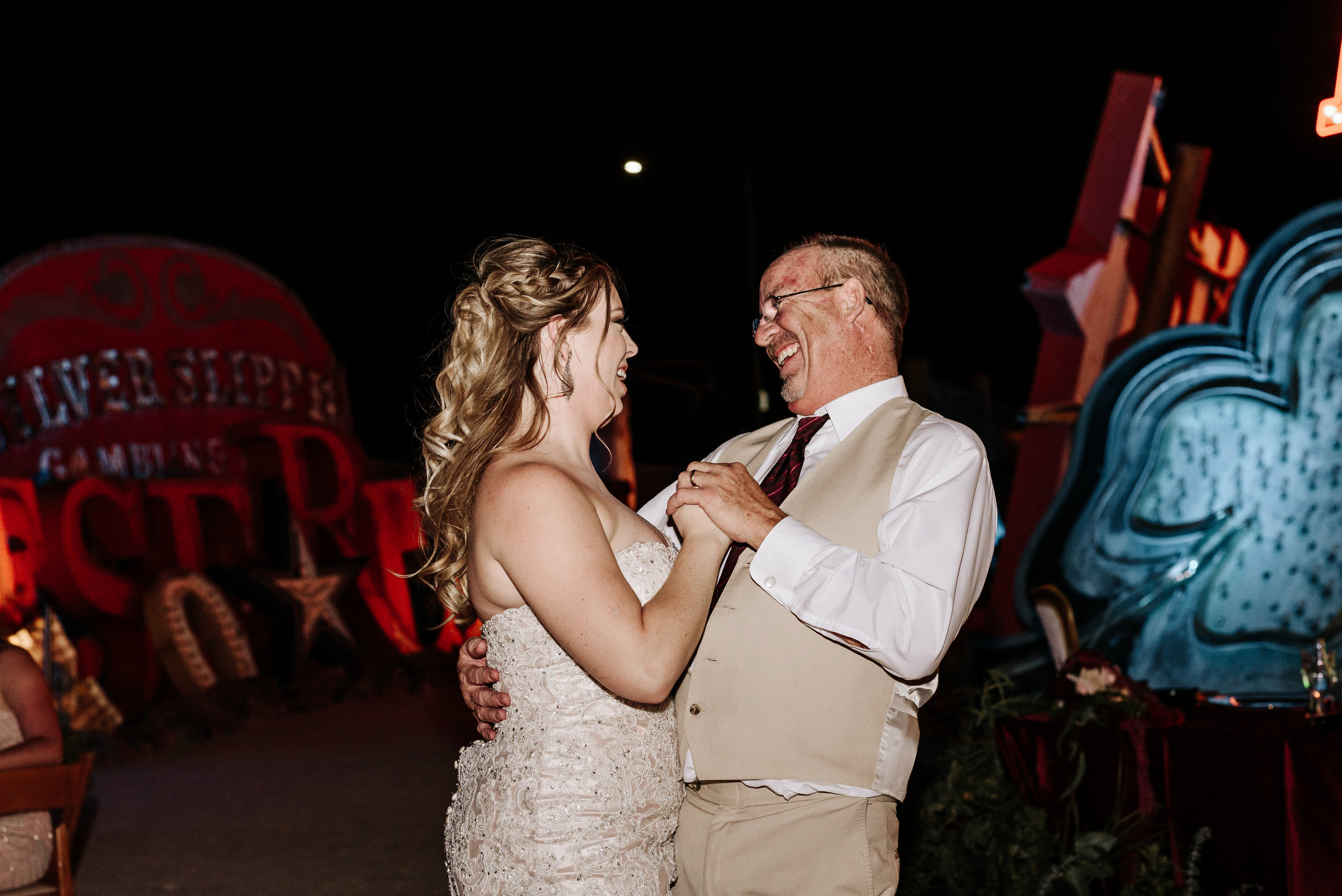 Neon-Museum-Wedding-Las-Vegas-Nevada-Golden-Nugget-Photography-by-V-Ally-and-Dan-7163.jpg