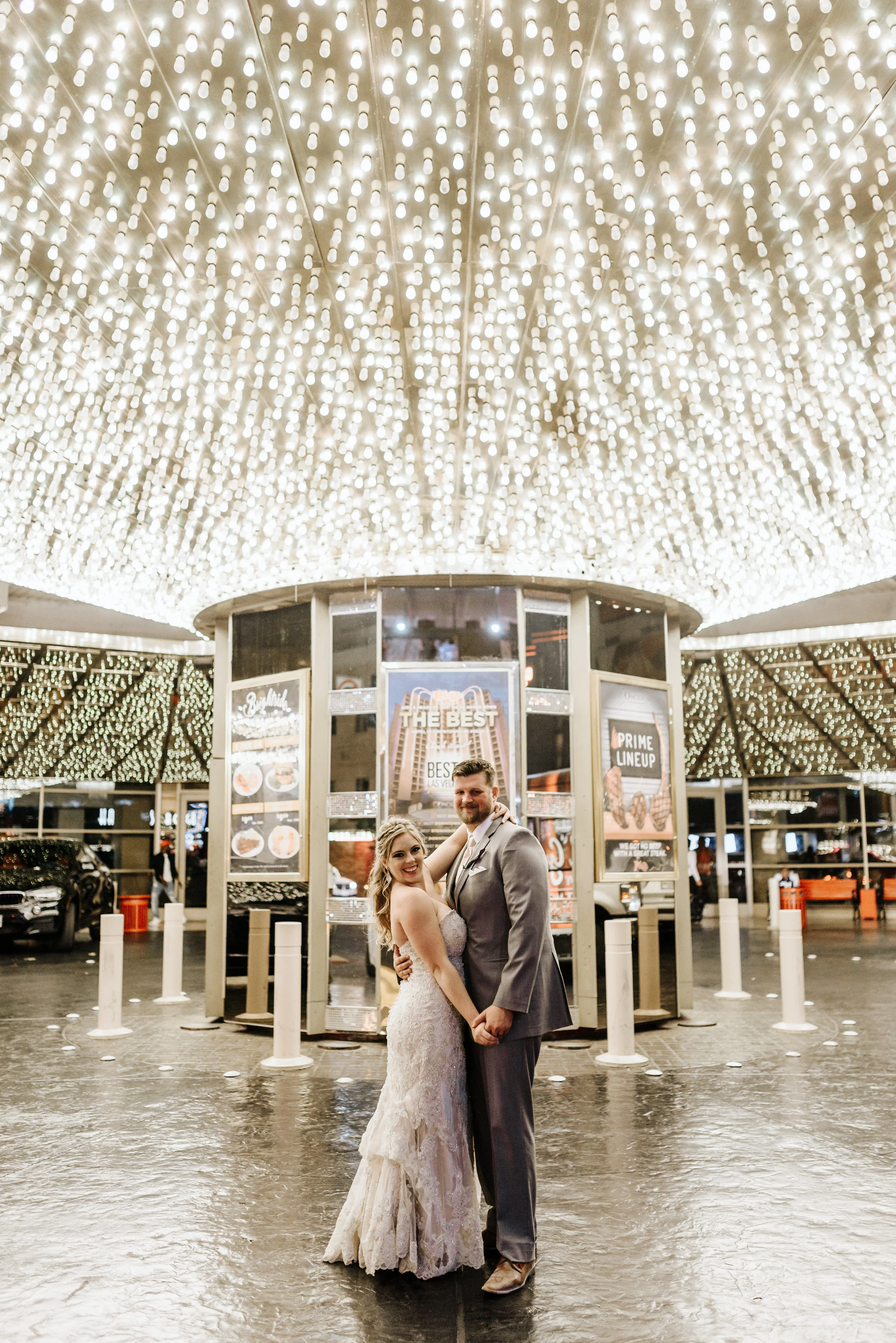 Neon-Museum-Wedding-Las-Vegas-Nevada-Golden-Nugget-Photography-by-V-Ally-and-Dan-3434.jpg