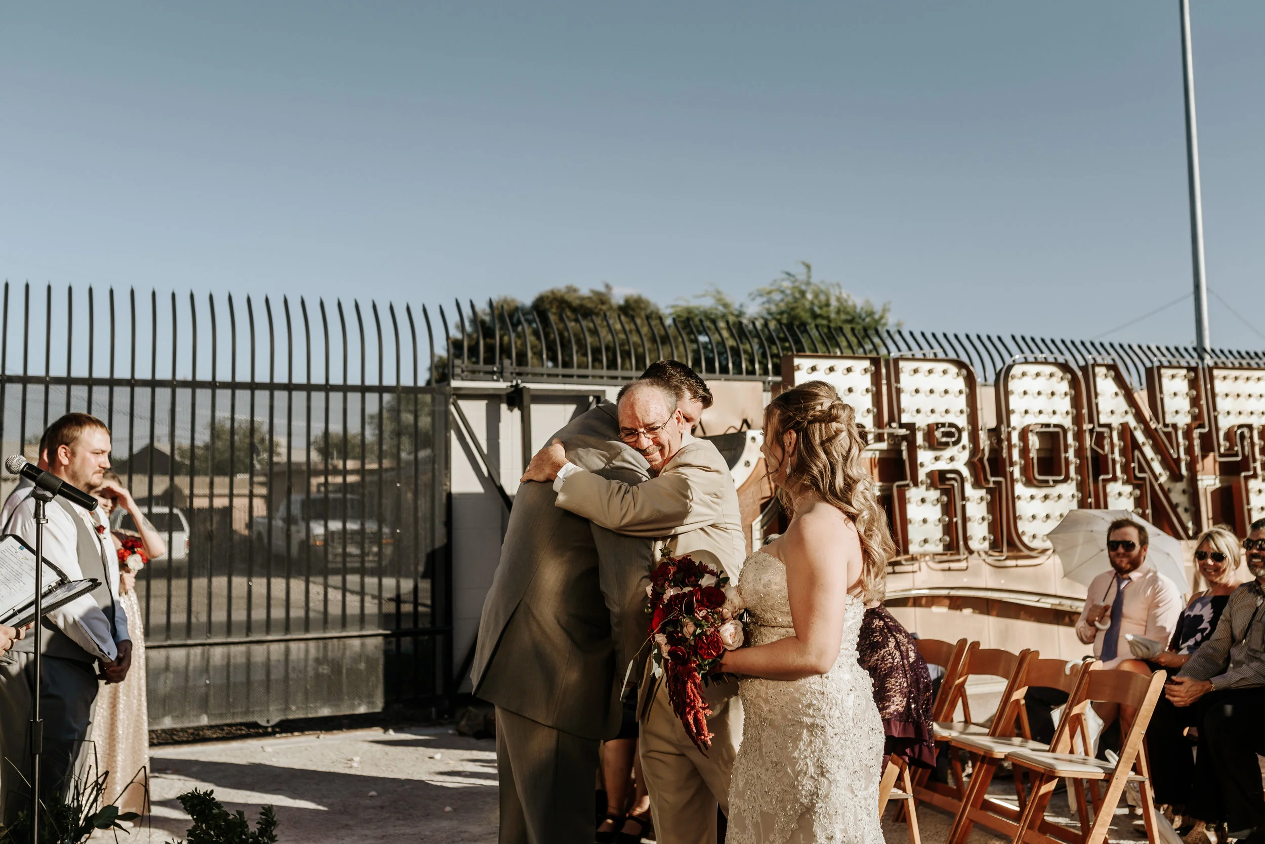 Neon-Museum-Wedding-Las-Vegas-Nevada-Golden-Nugget-Photography-by-V-Ally-and-Dan-2865.jpg