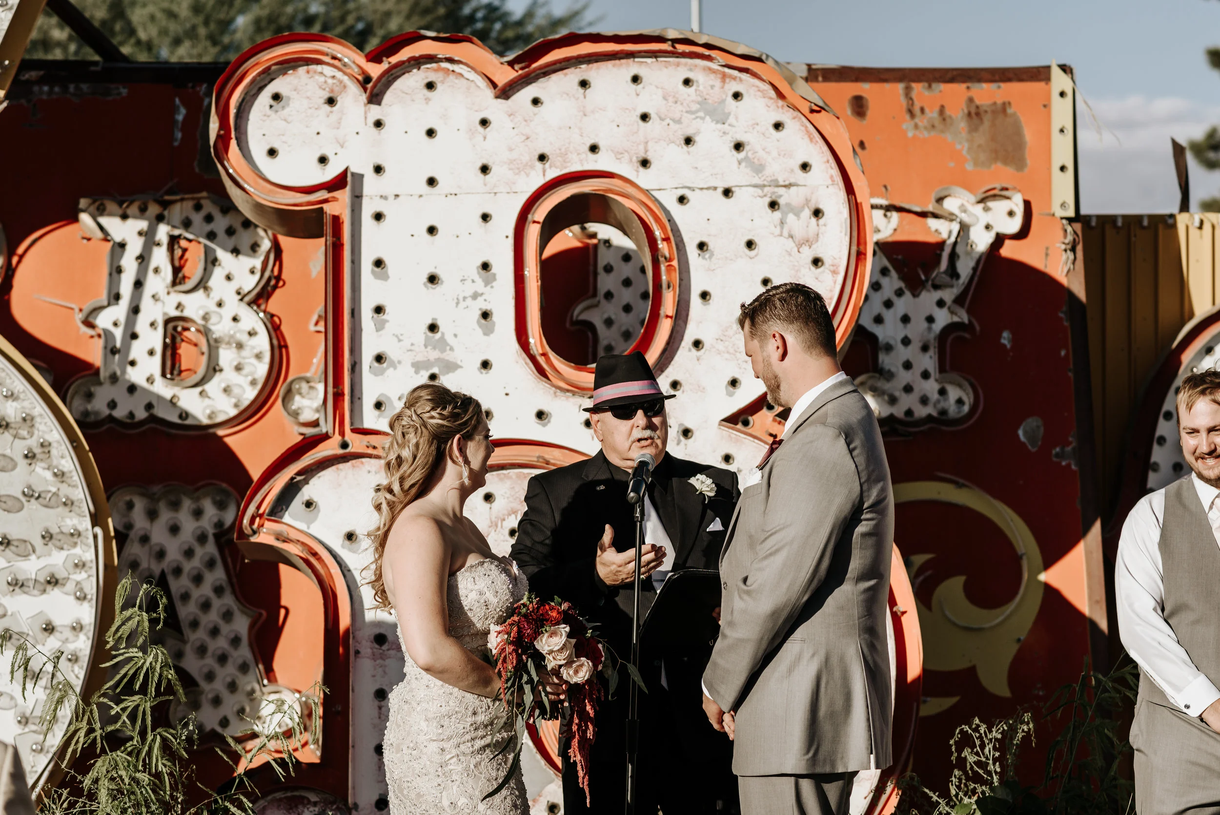 Neon-Museum-Wedding-Las-Vegas-Nevada-Golden-Nugget-Photography-by-V-Ally-and-Dan-6588.jpg