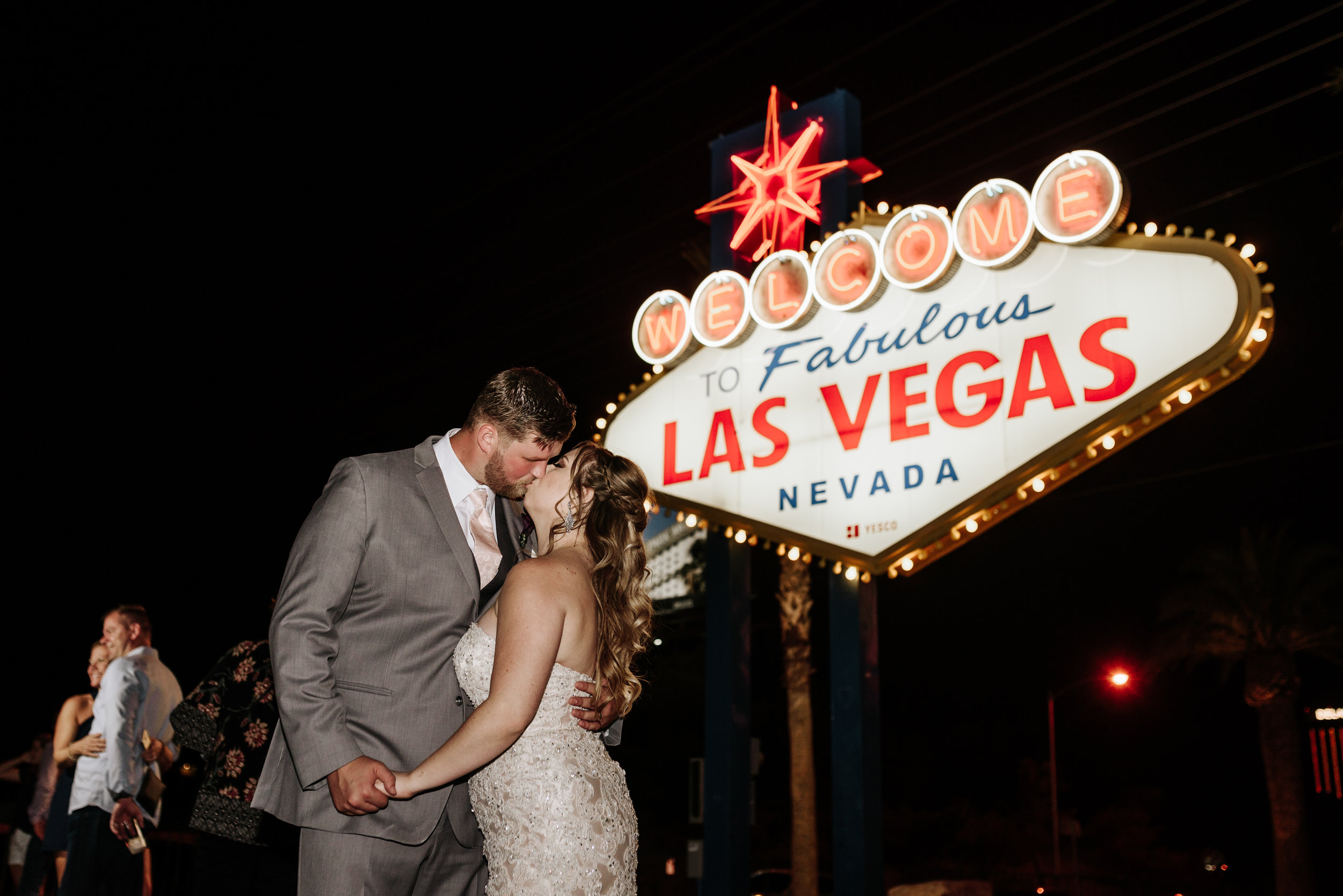 Neon-Museum-Wedding-Las-Vegas-Nevada-Golden-Nugget-Photography-by-V-Ally-and-Dan-3380.jpg
