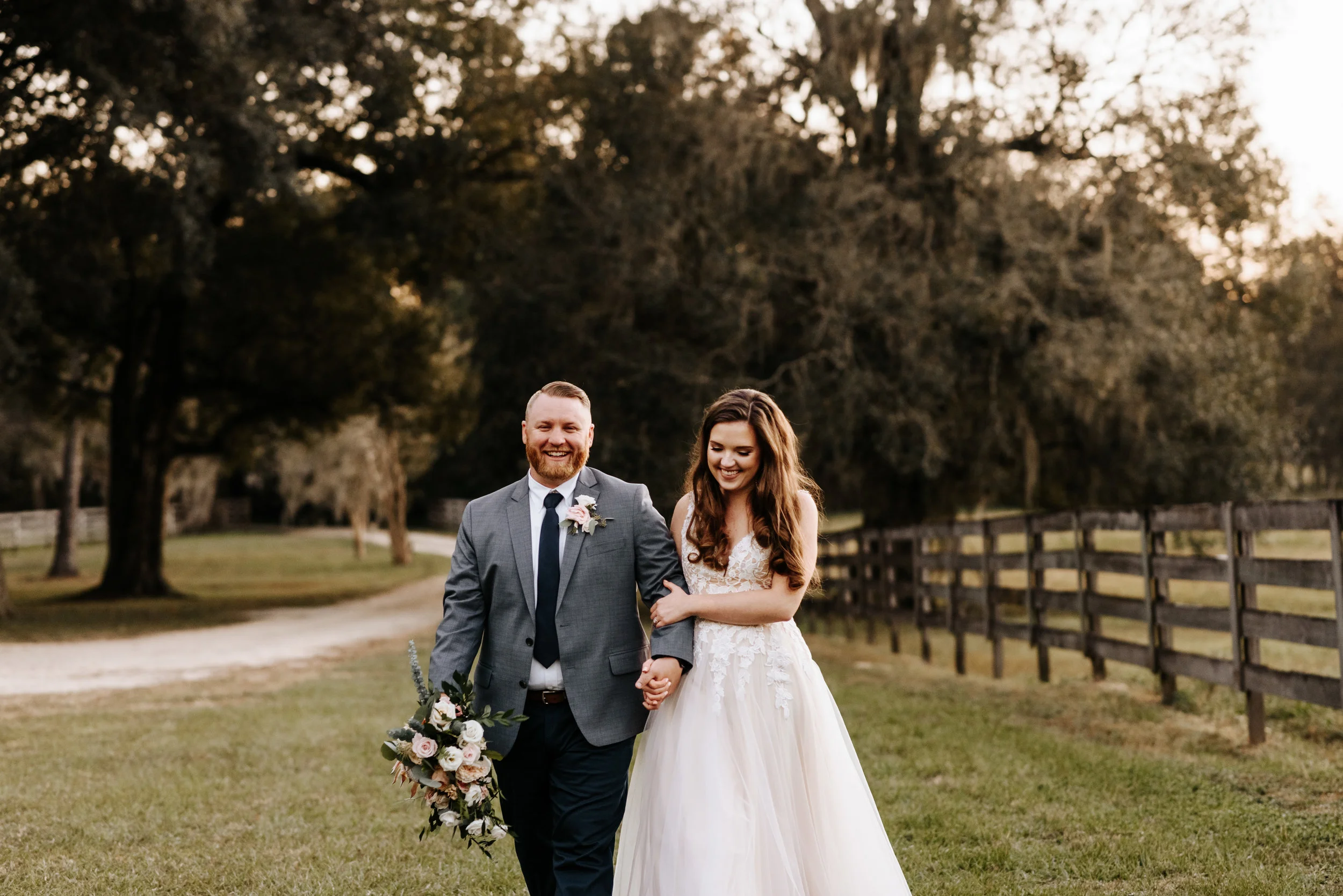 Morgan-Brandon-Wedding-All-4-One-Farms-Jacksonville-Florida-Photographer-Photography-by-V-9319.jpg