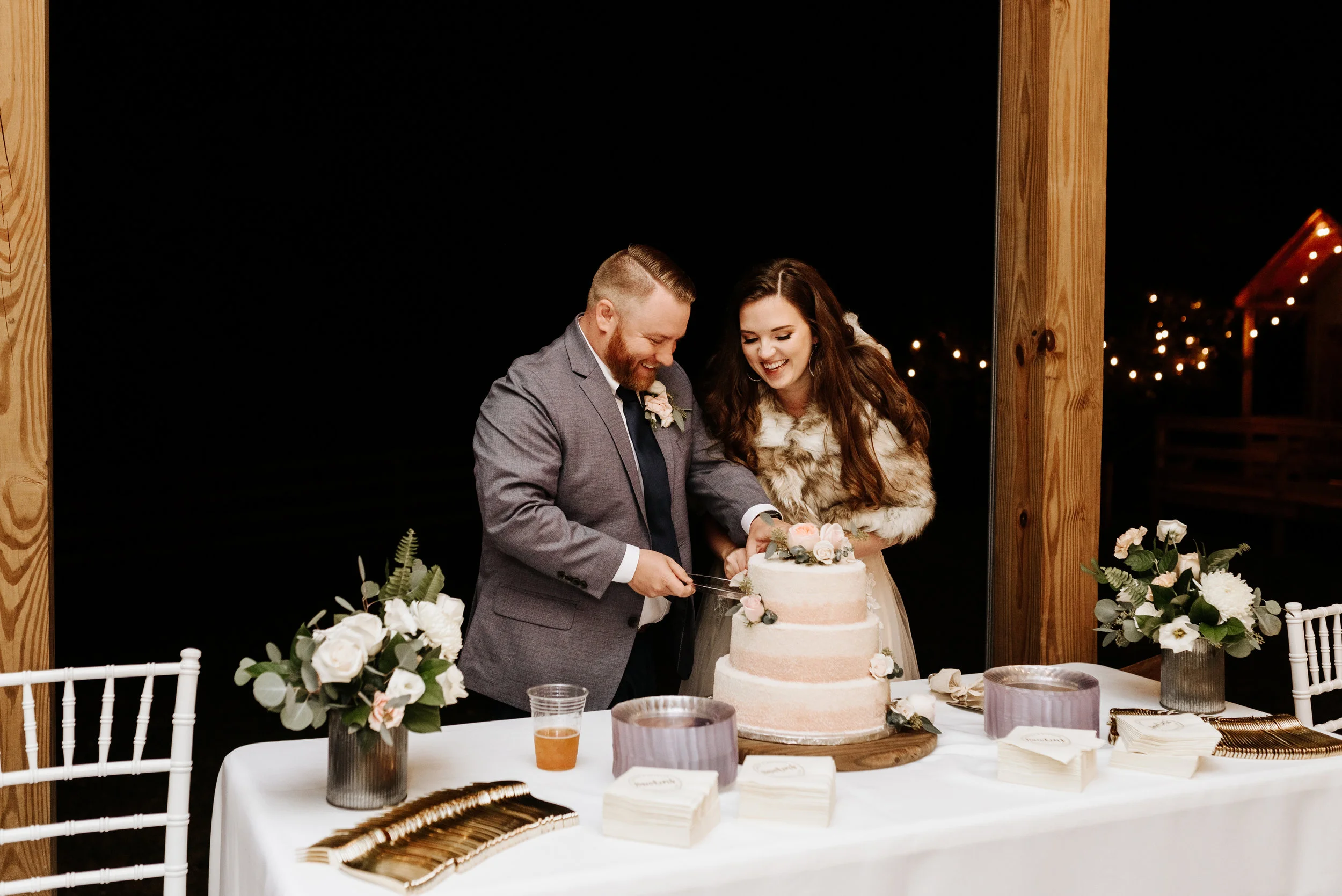 Morgan-Brandon-Wedding-All-4-One-Farms-Jacksonville-Florida-Photographer-Photography-by-V-7051.jpg