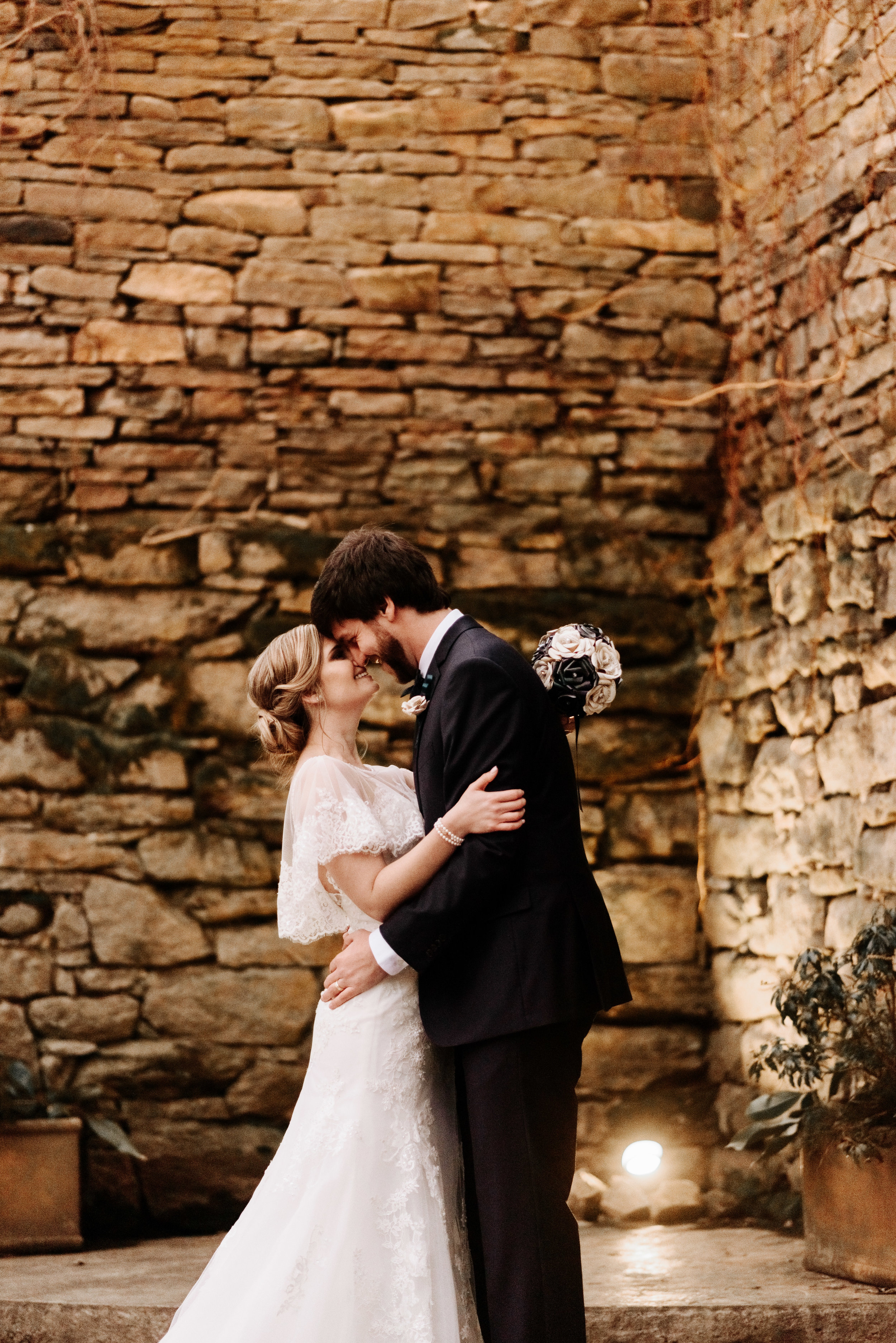 Katie-Stephen-Wedding-Mill-at-Fine-Creek-Richmond-Wedding-Photography-by-V-8942.jpg