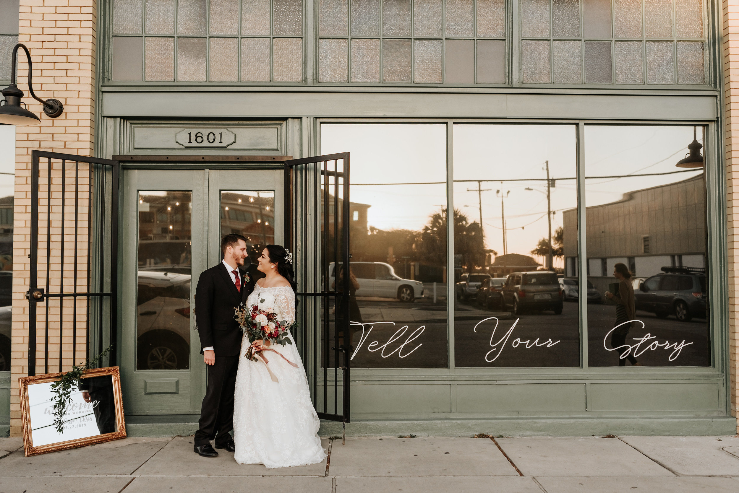 Melissa_Chris_Wedding_Cavu_Tampa_Foundation_Coffee_Photography_by_V_6680.jpg